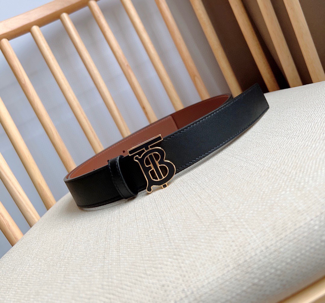 Burberry belt
