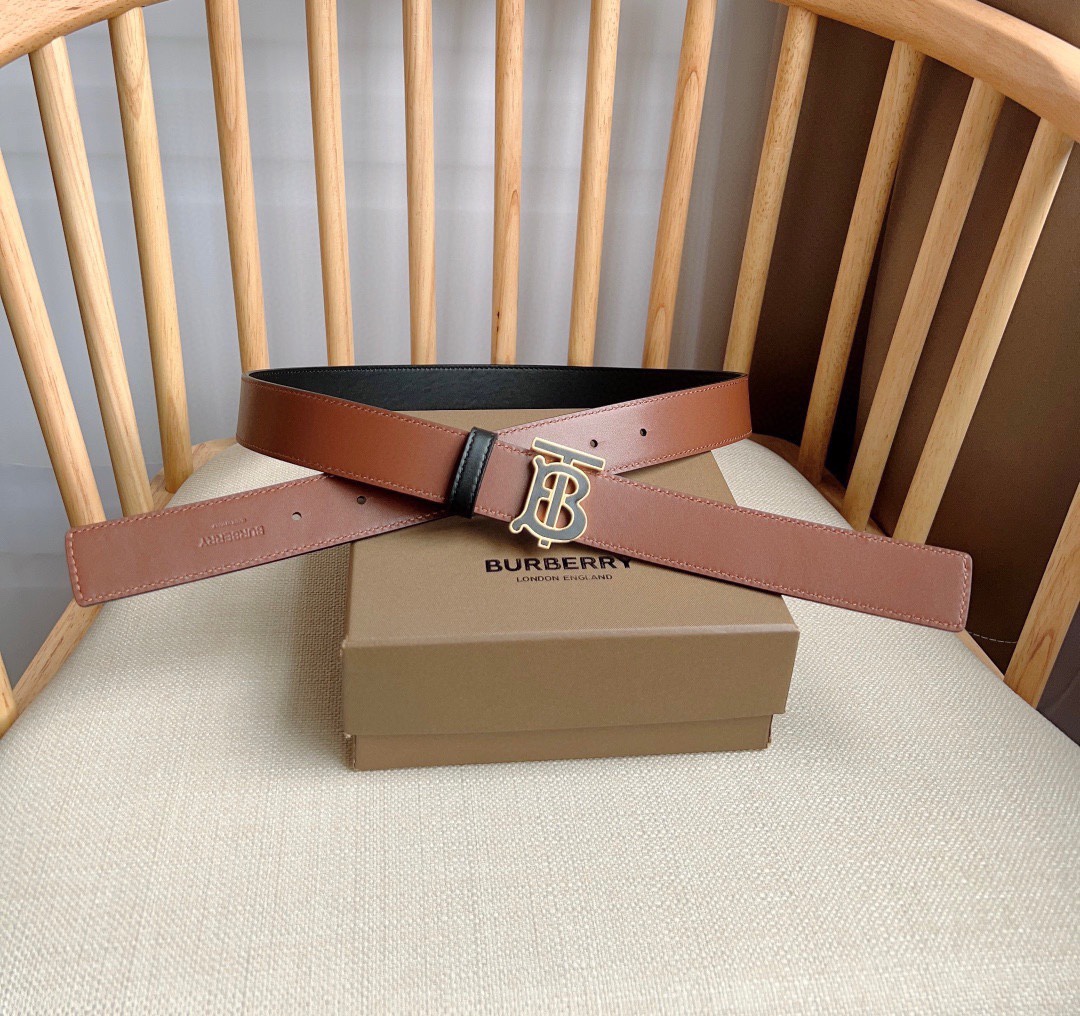 Burberry belt