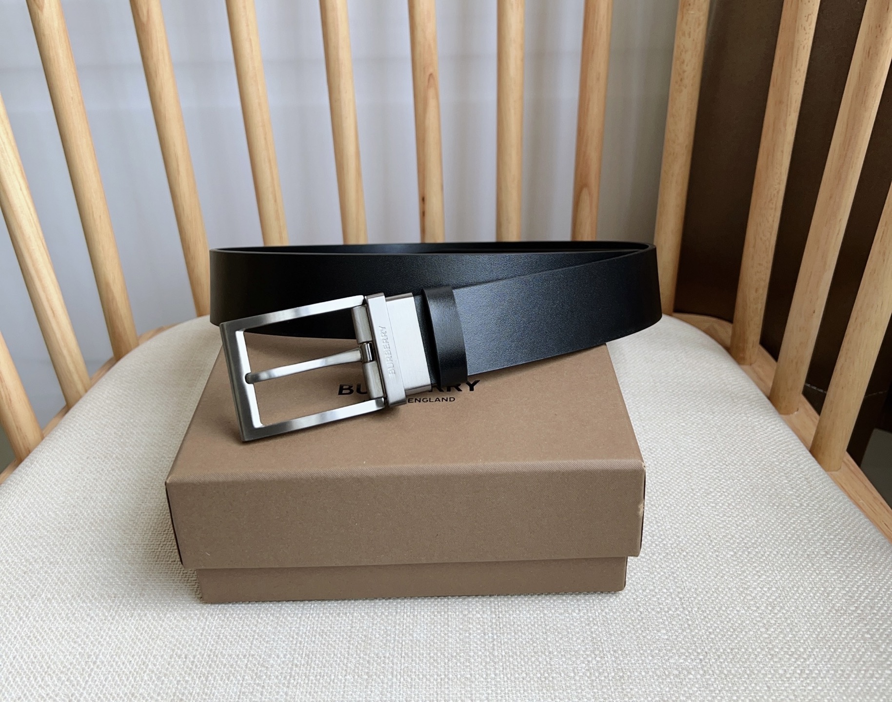 Burberry belt