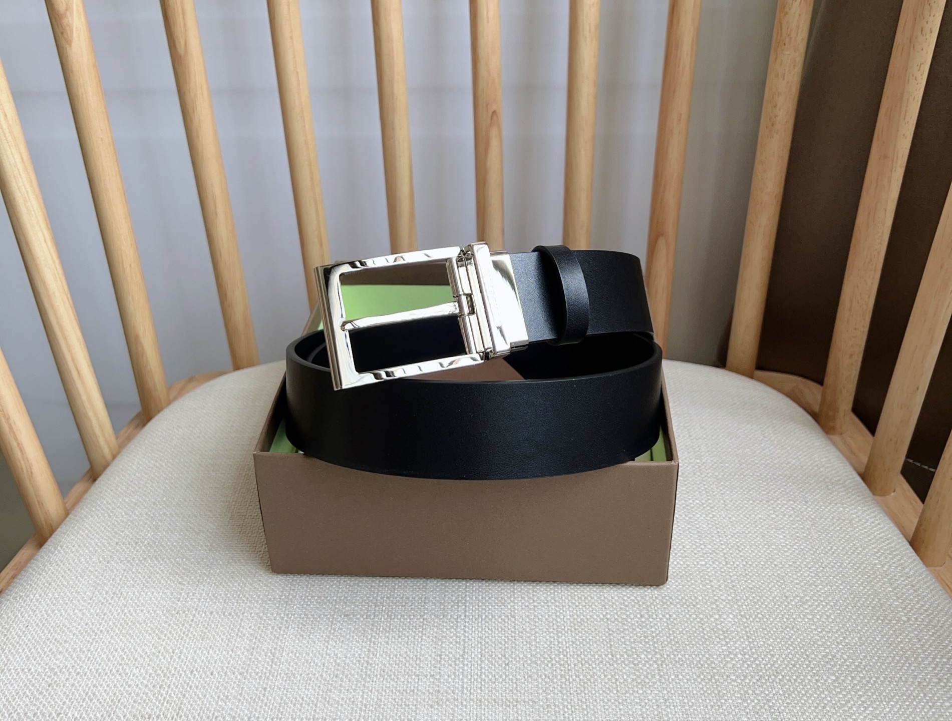 Burberry belt