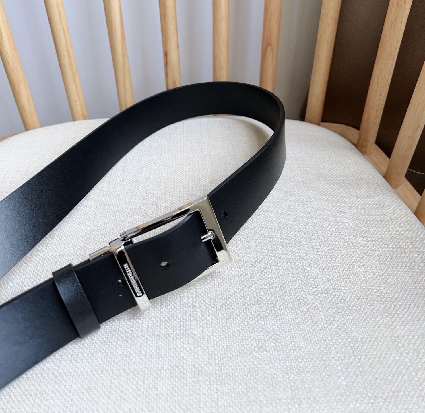 Burberry belt