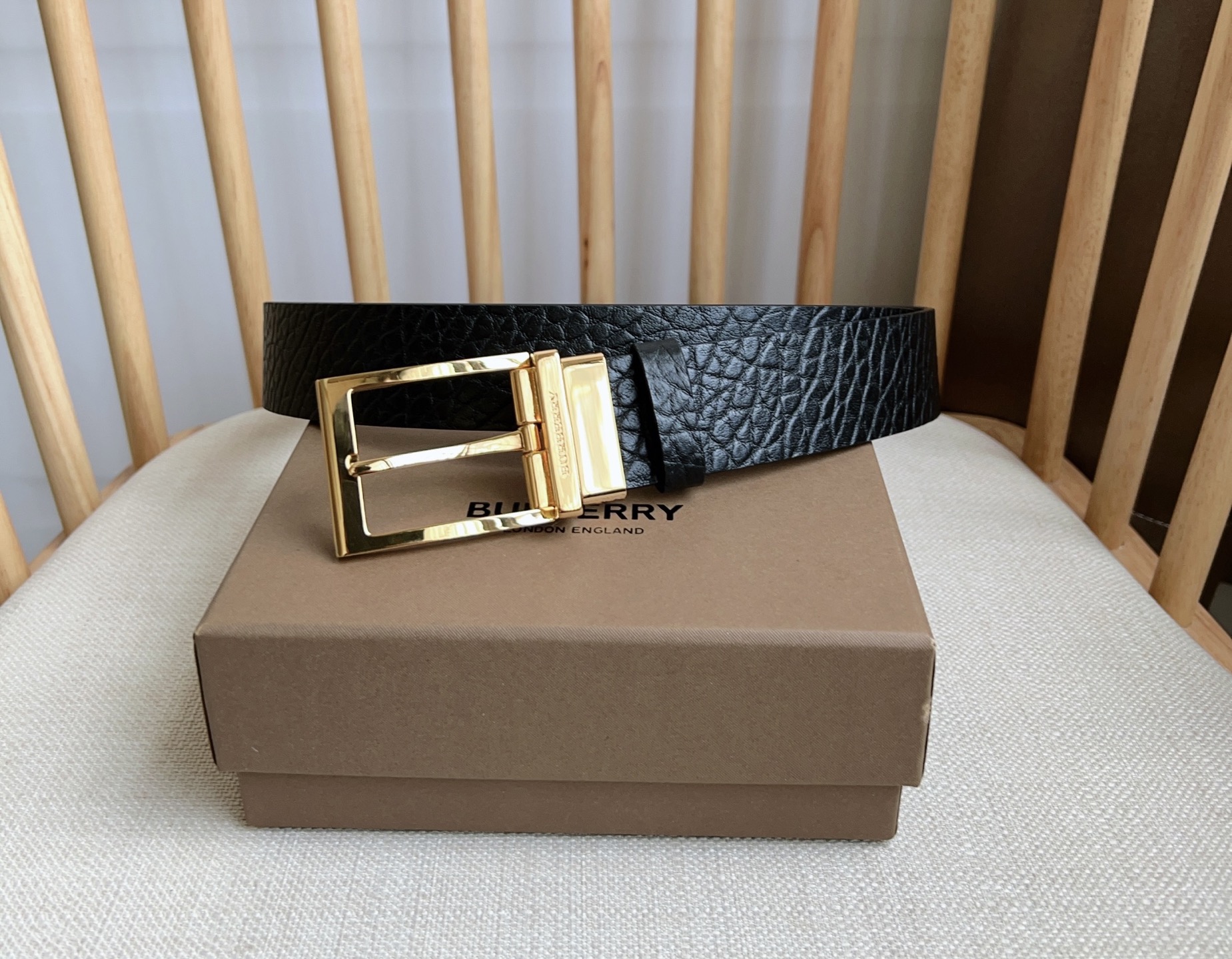 Burberry belt