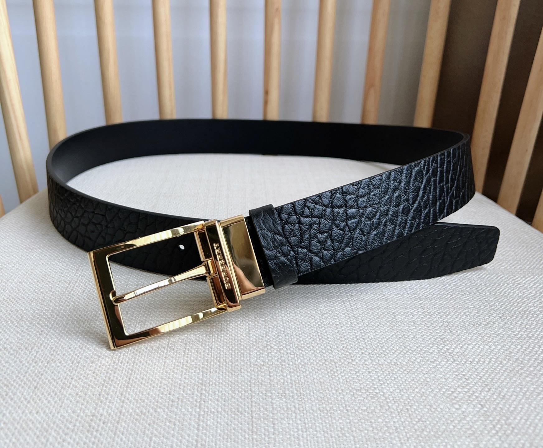 Burberry belt