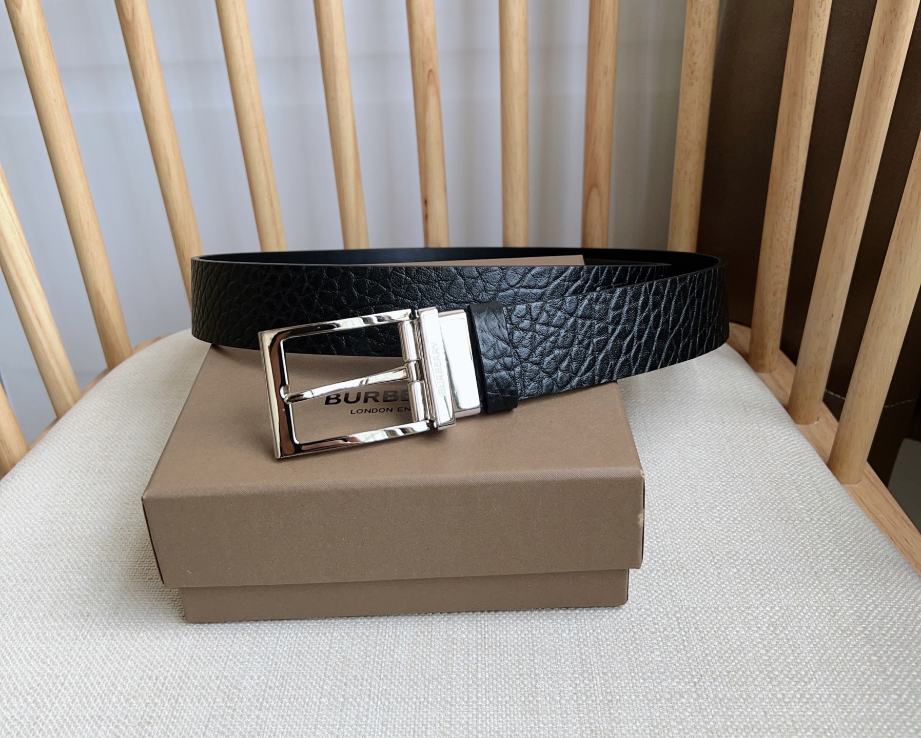 Burberry belt