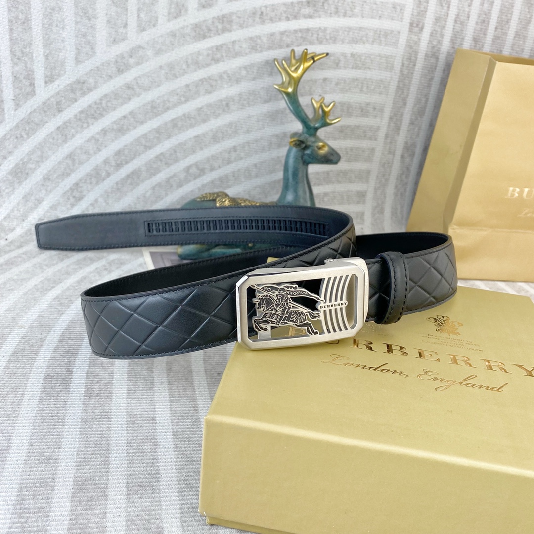 Burberry belt