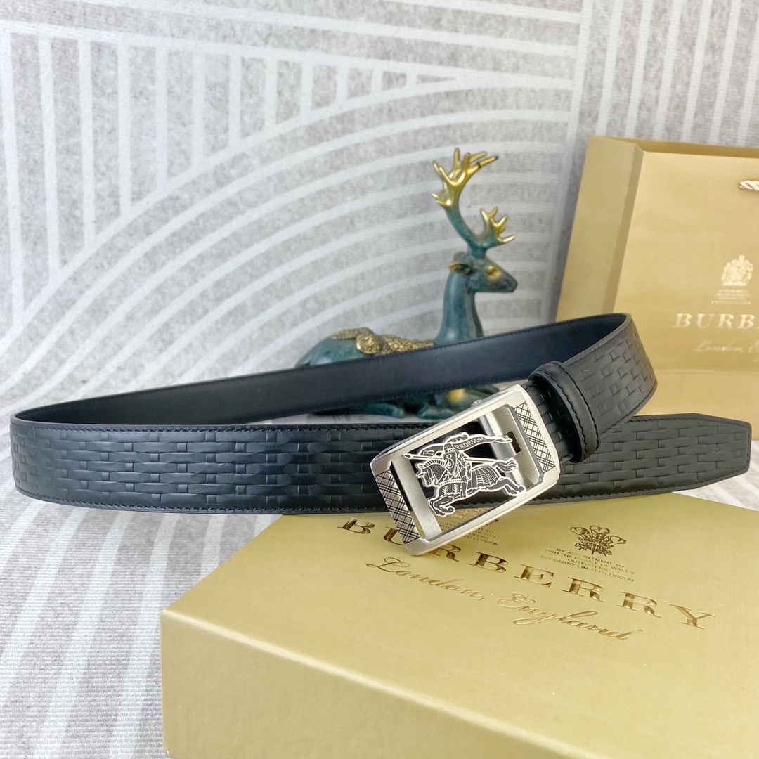 Burberry belt