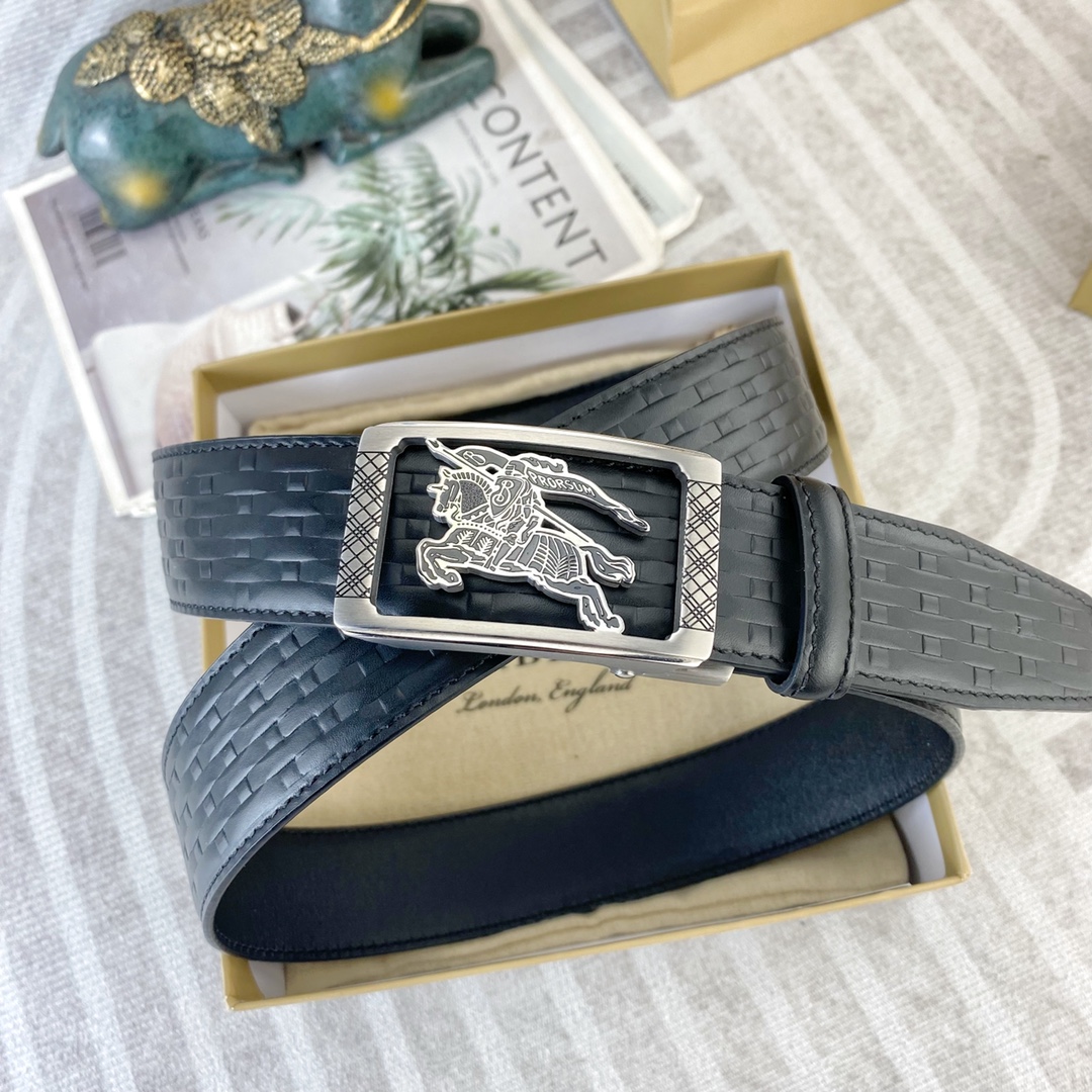 Burberry belt