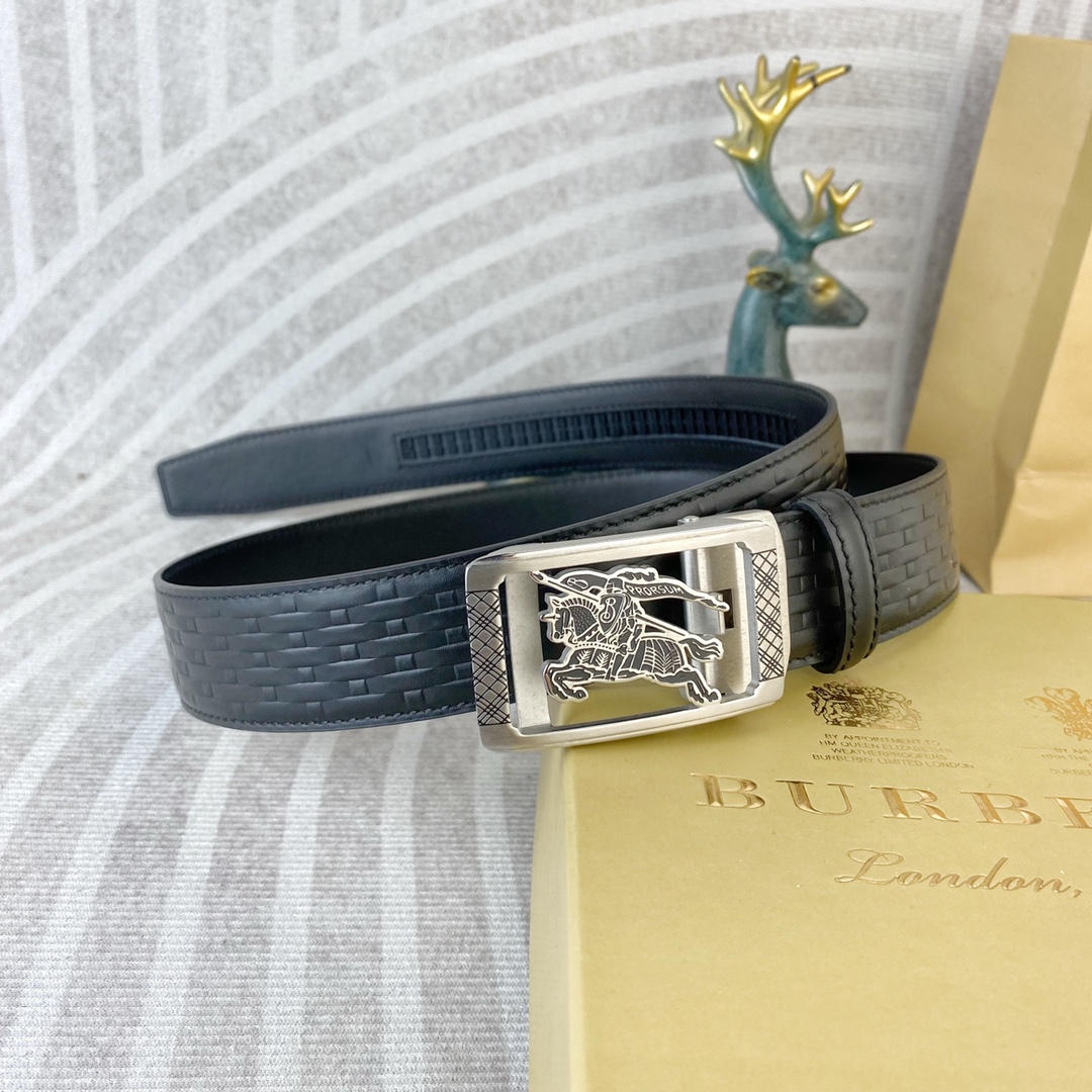 Burberry belt