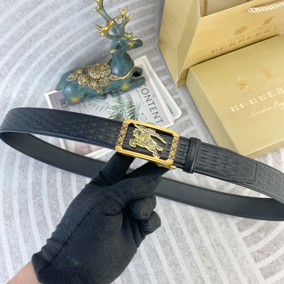 Burberry belt