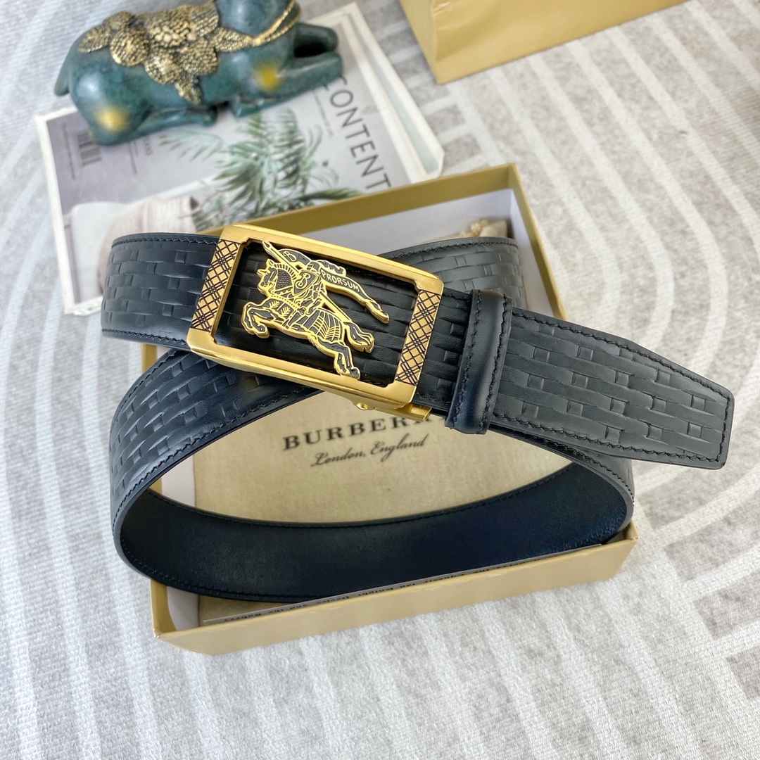 Burberry belt