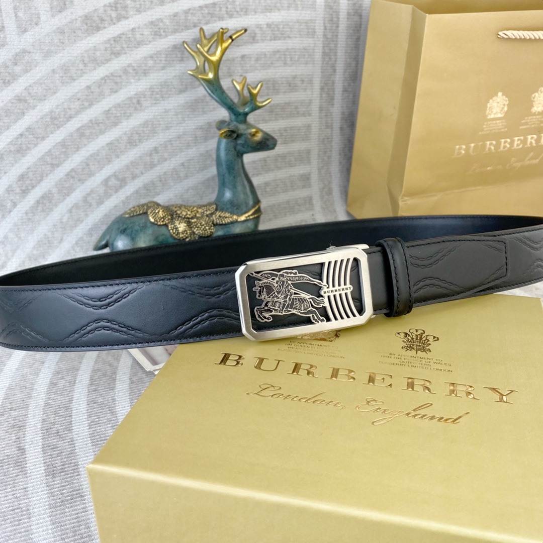 Burberry belt