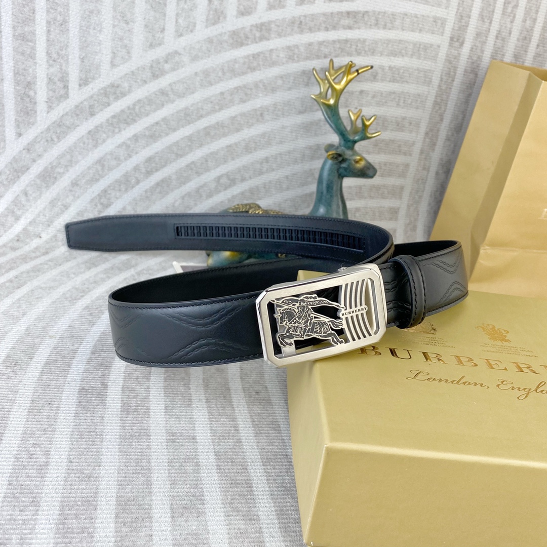 Burberry belt