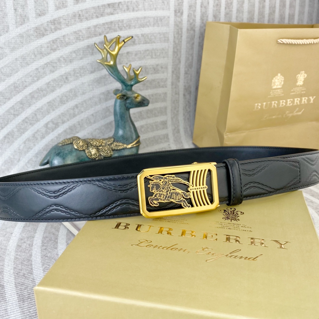 Burberry belt