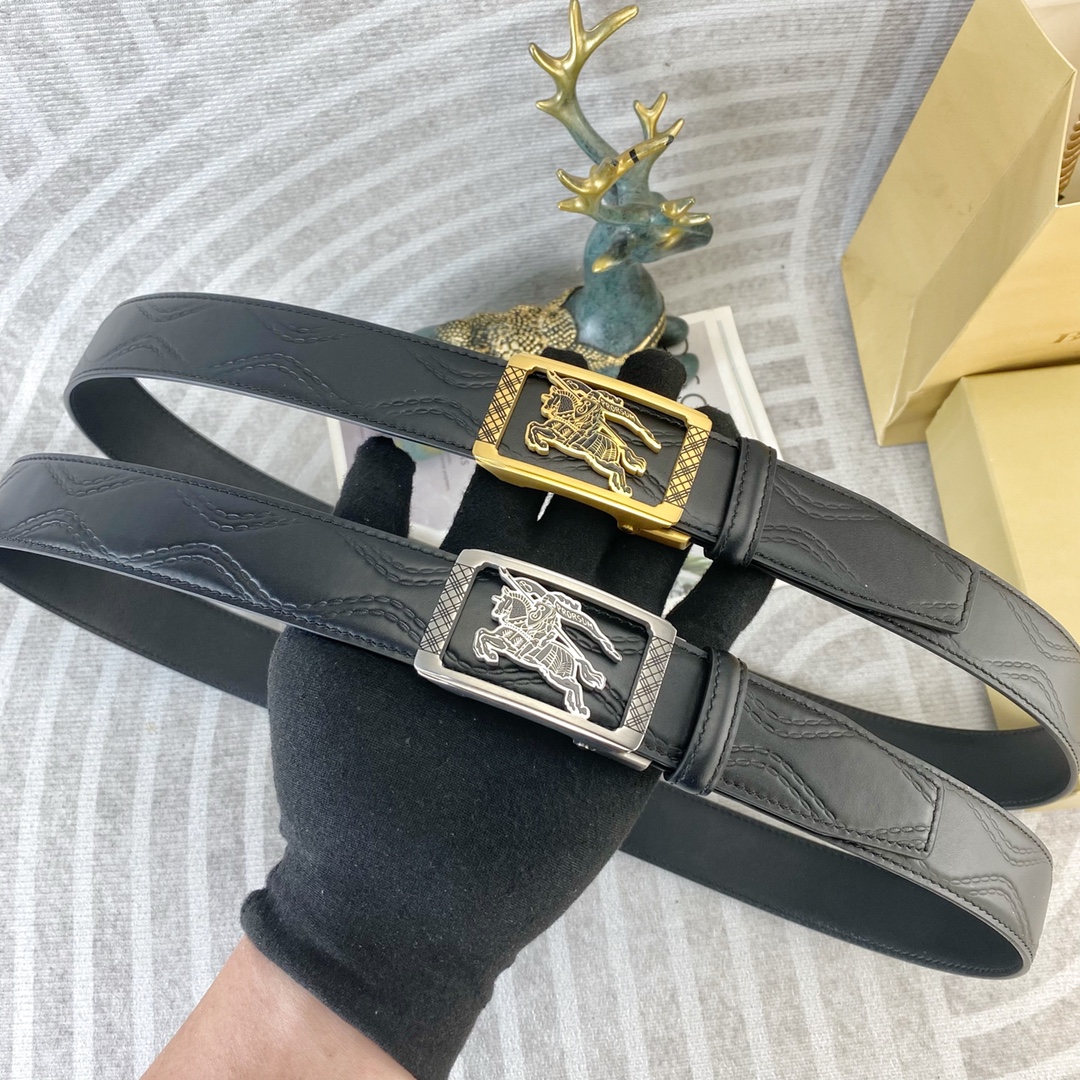 Burberry belt
