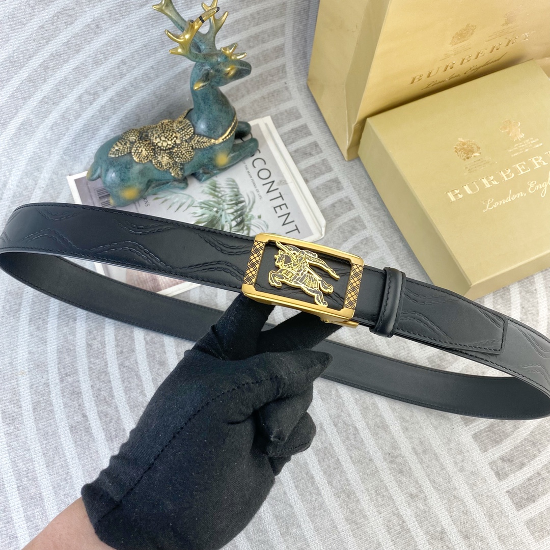 Burberry belt