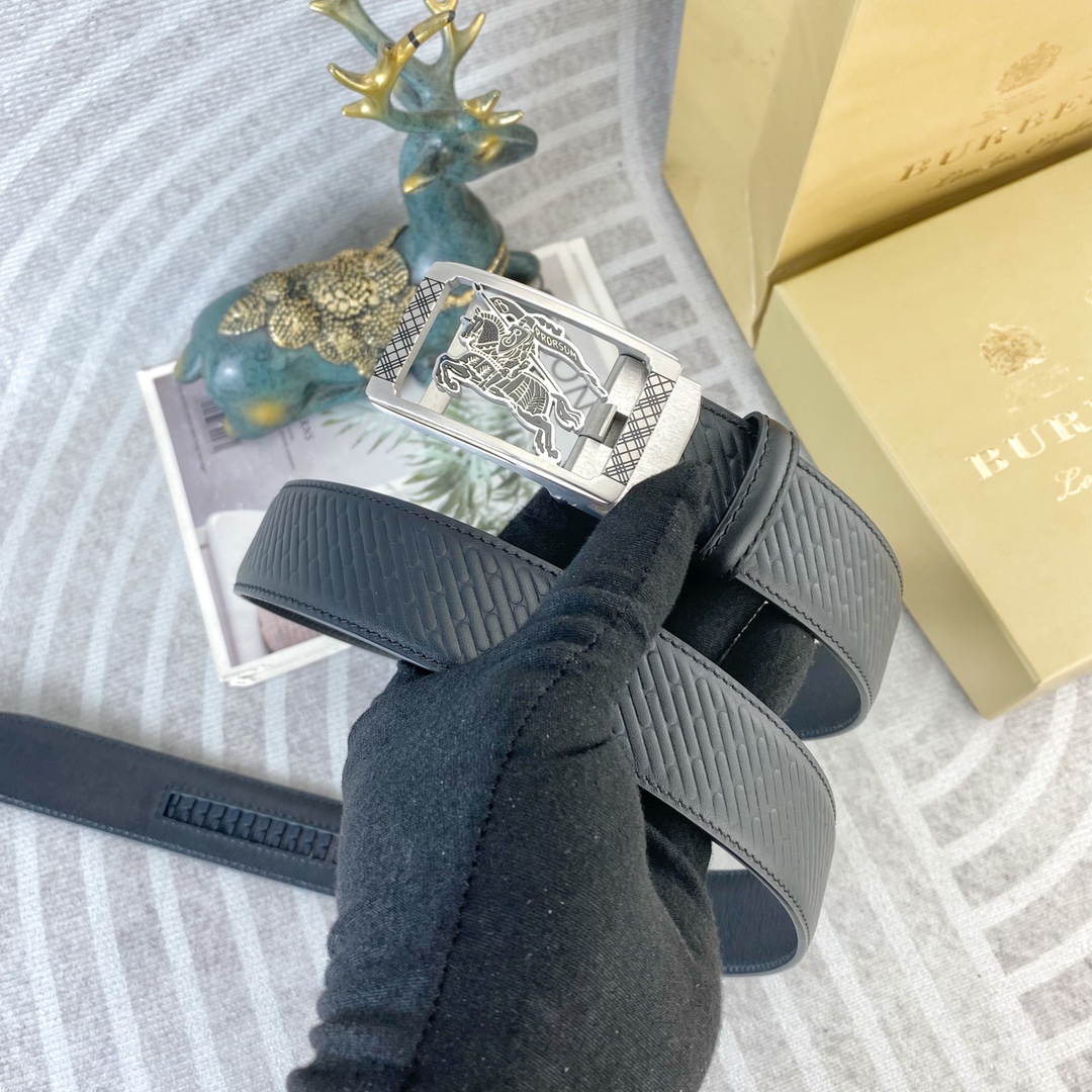 Burberry belt