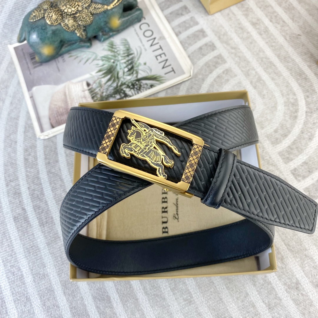 Burberry belt
