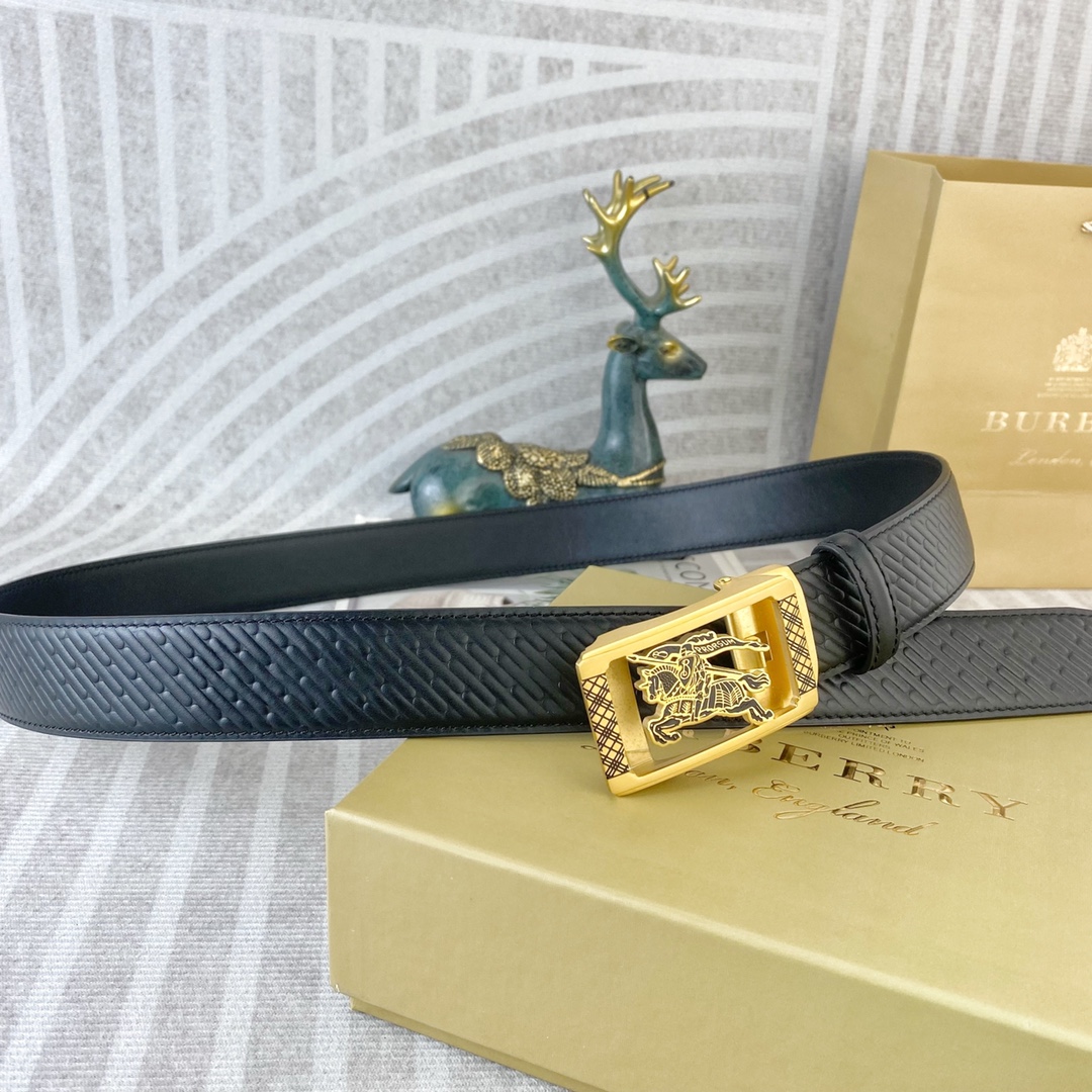 Burberry belt