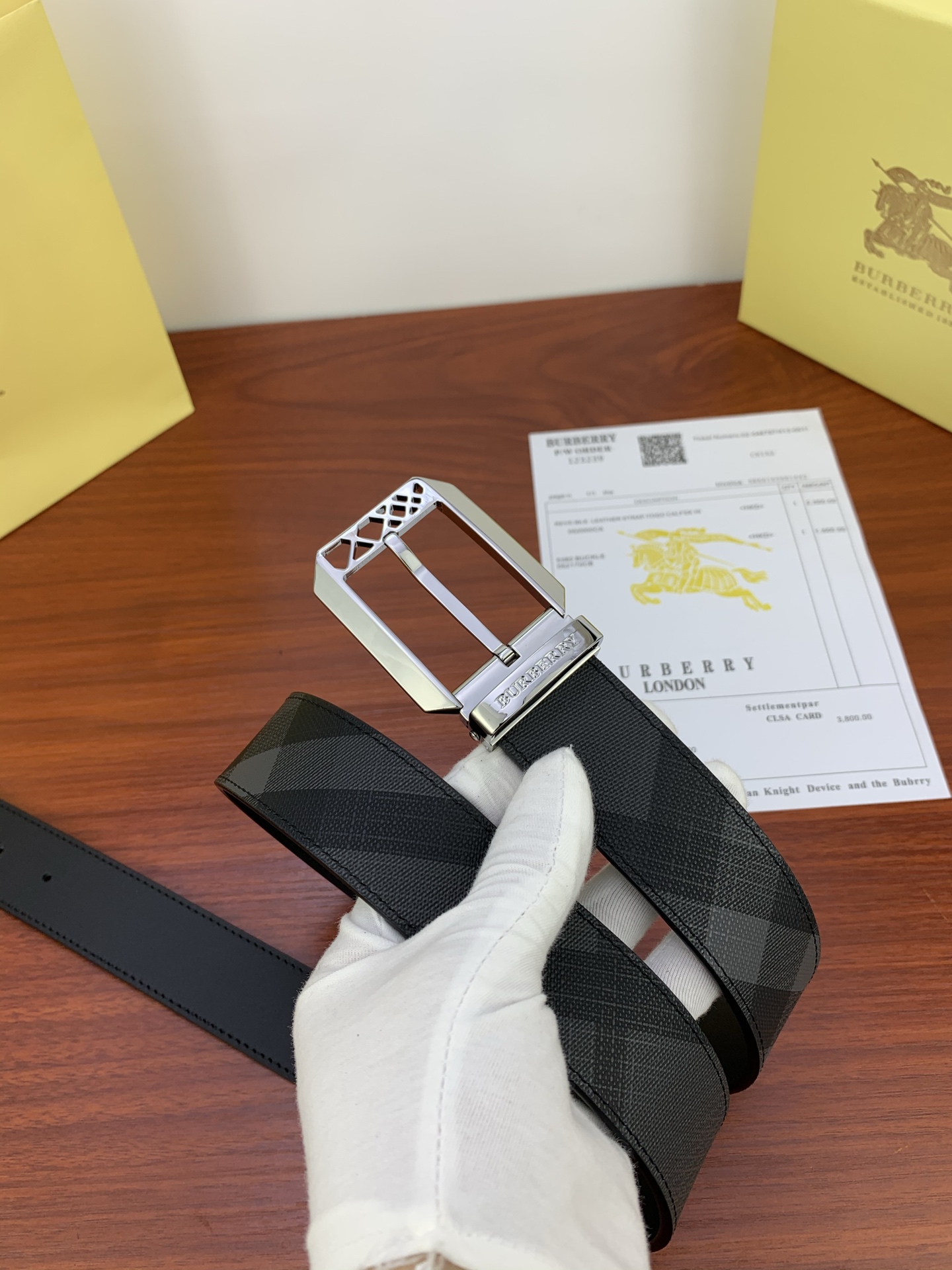 Burberry belt