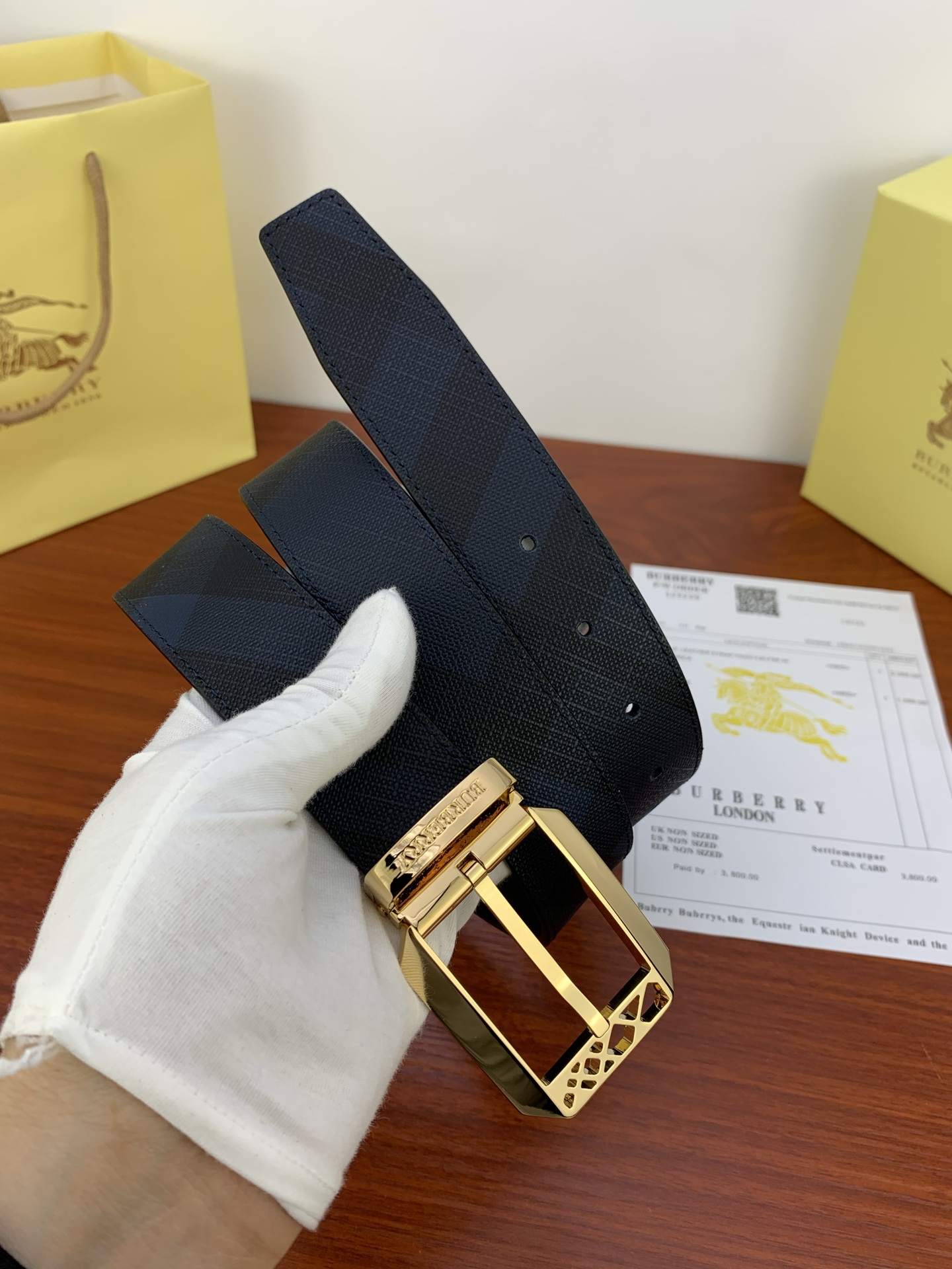Burberry belt