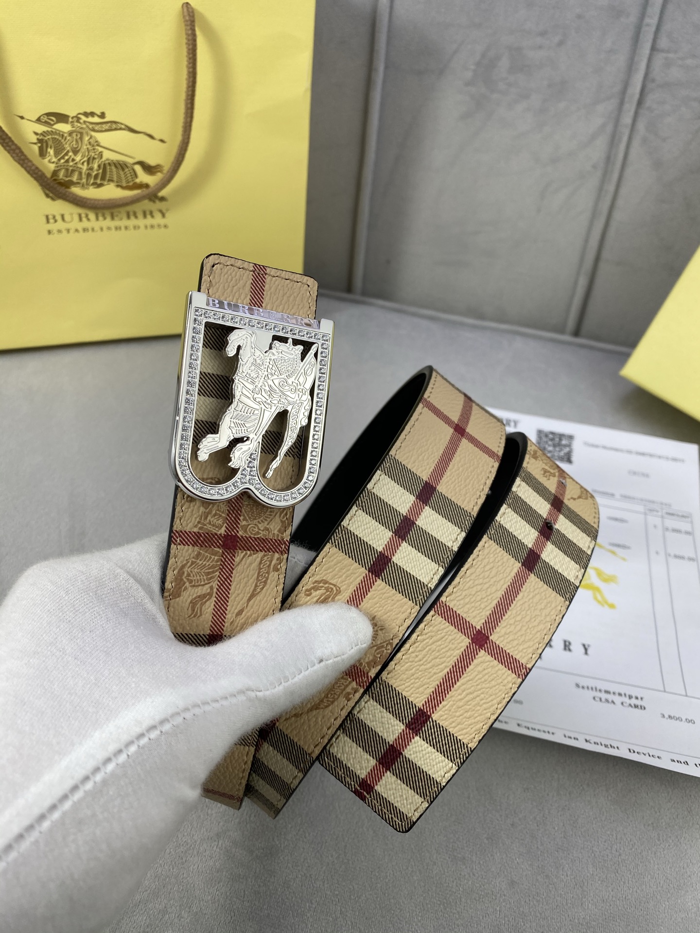 Burberry belt
