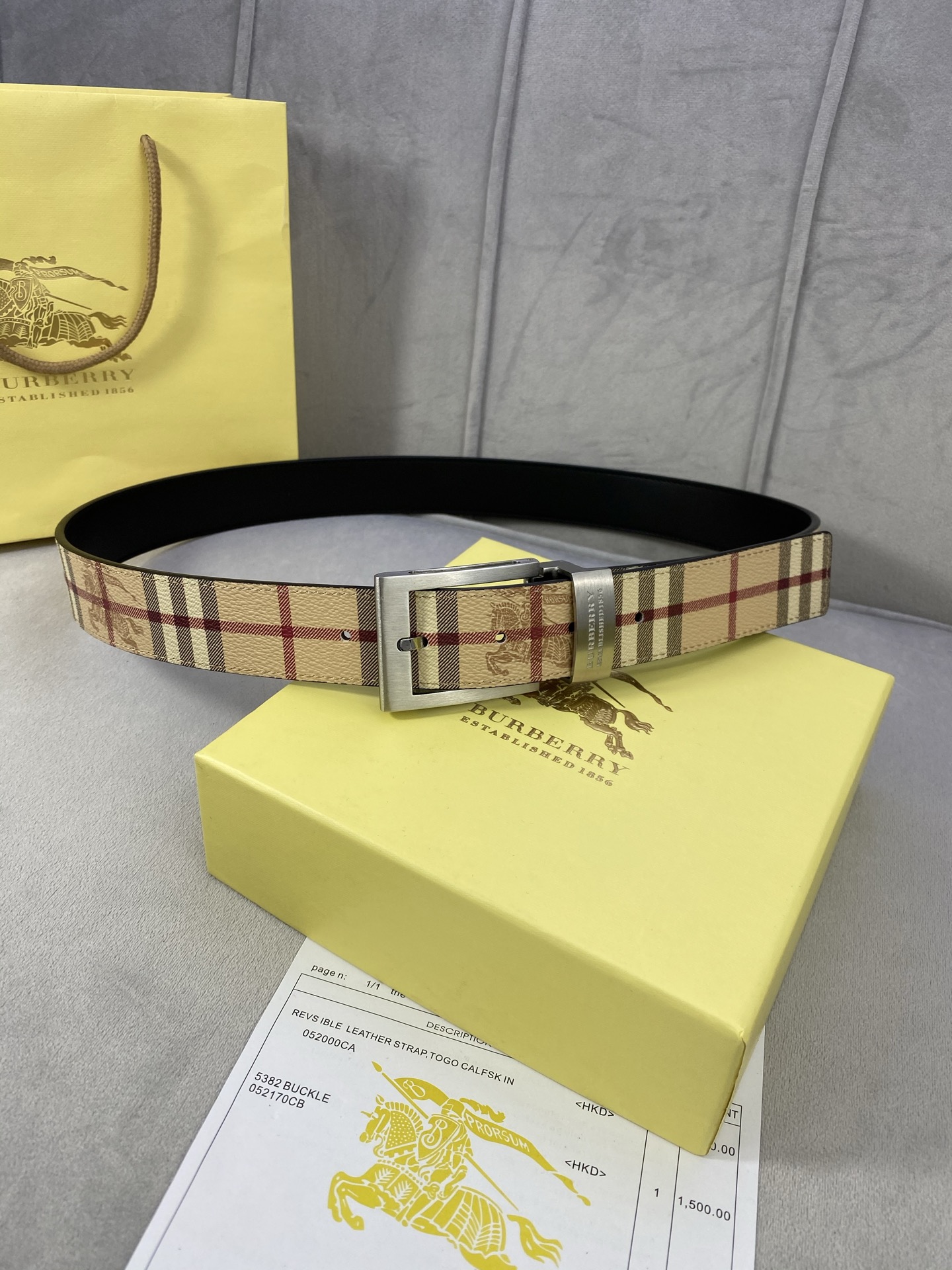Burberry belt