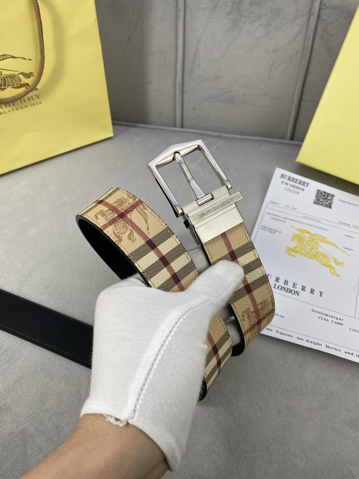 Burberry belt
