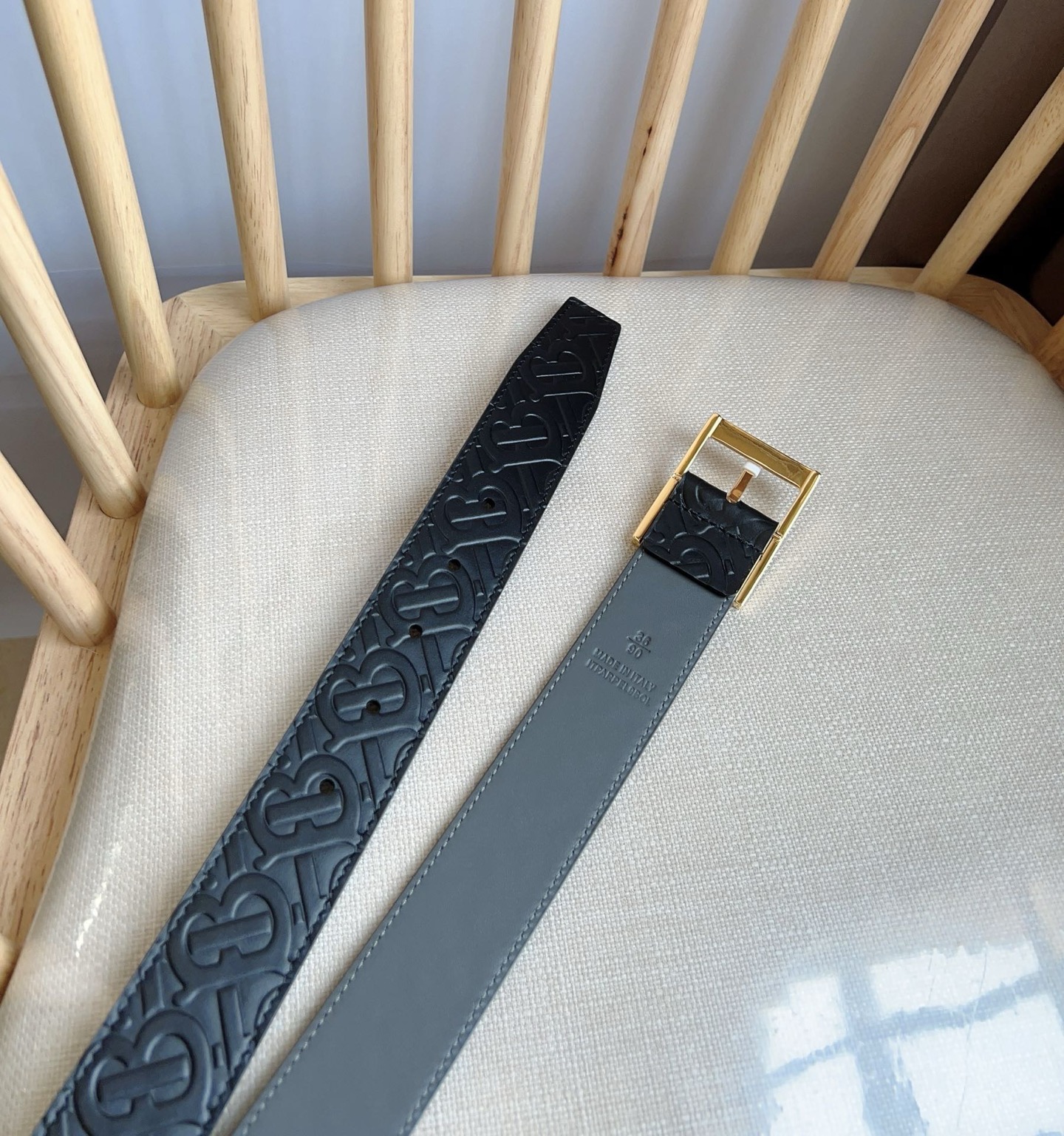 Burberry belt