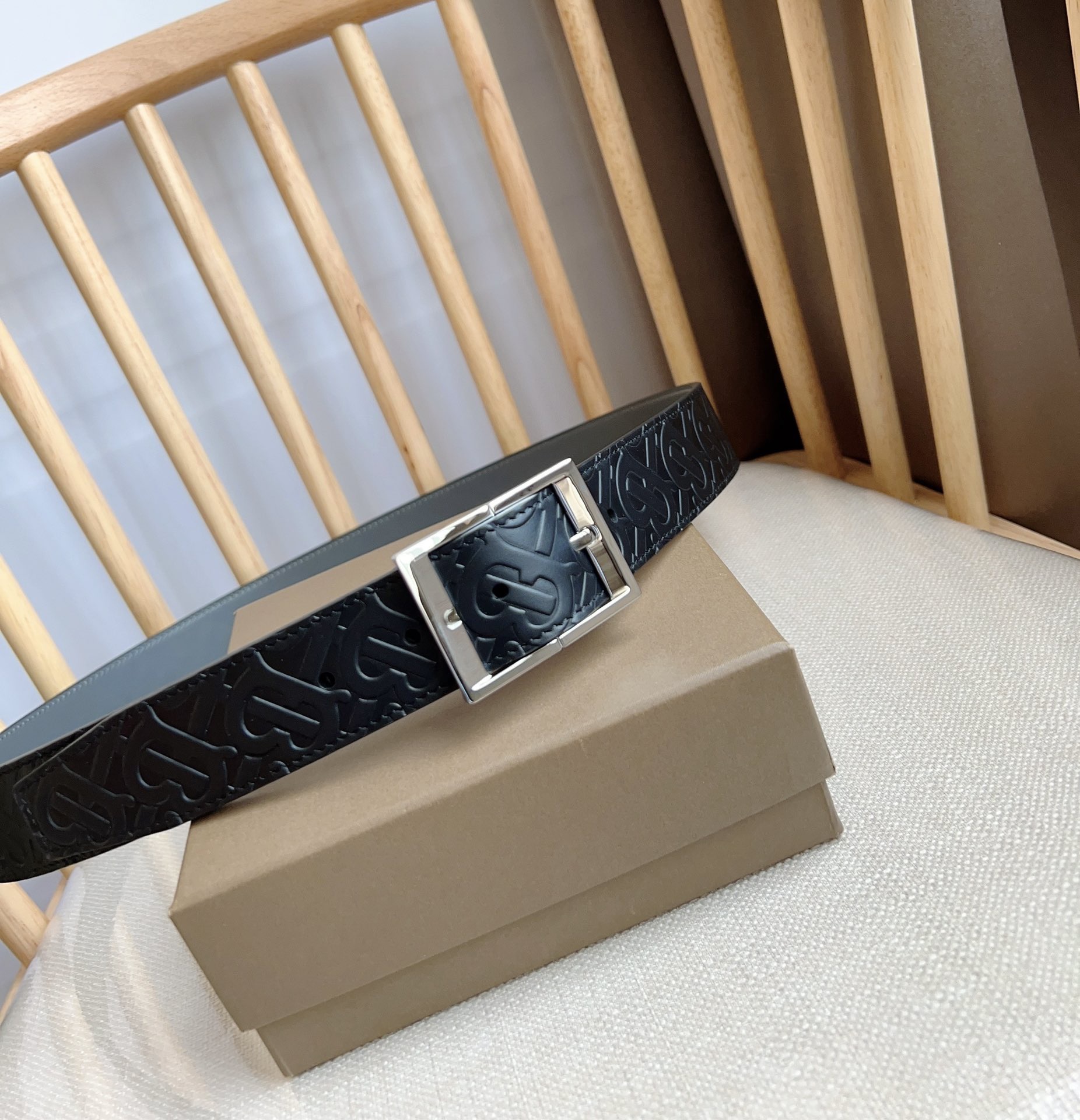 Burberry belt