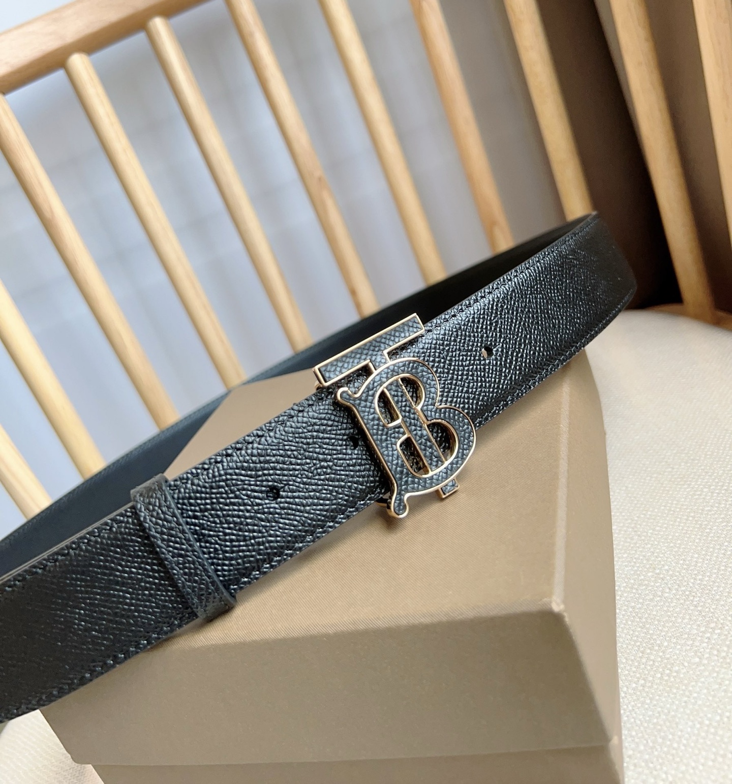 Burberry belt