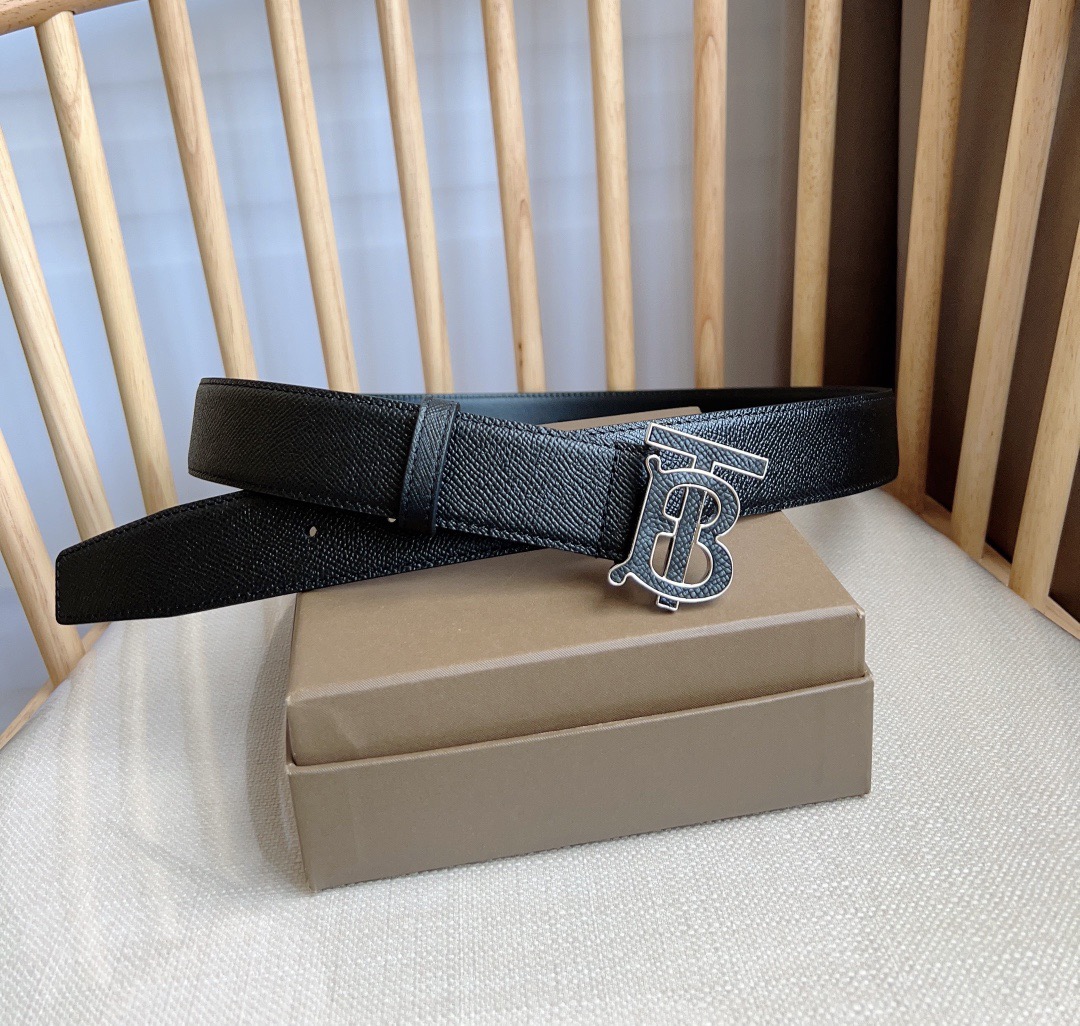 Burberry belt