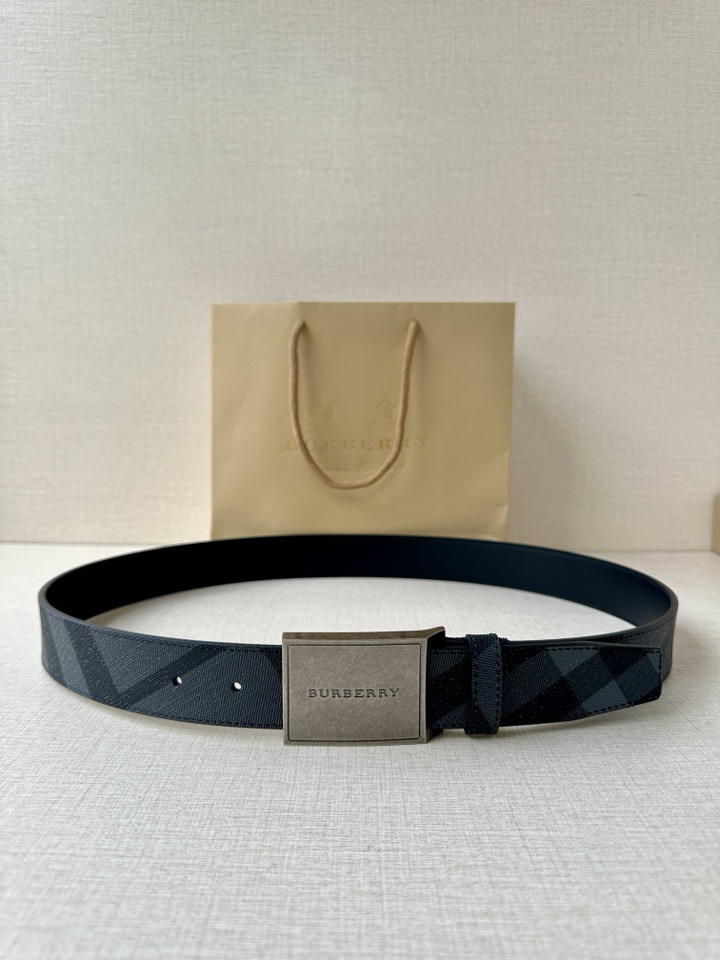 Burberry belt