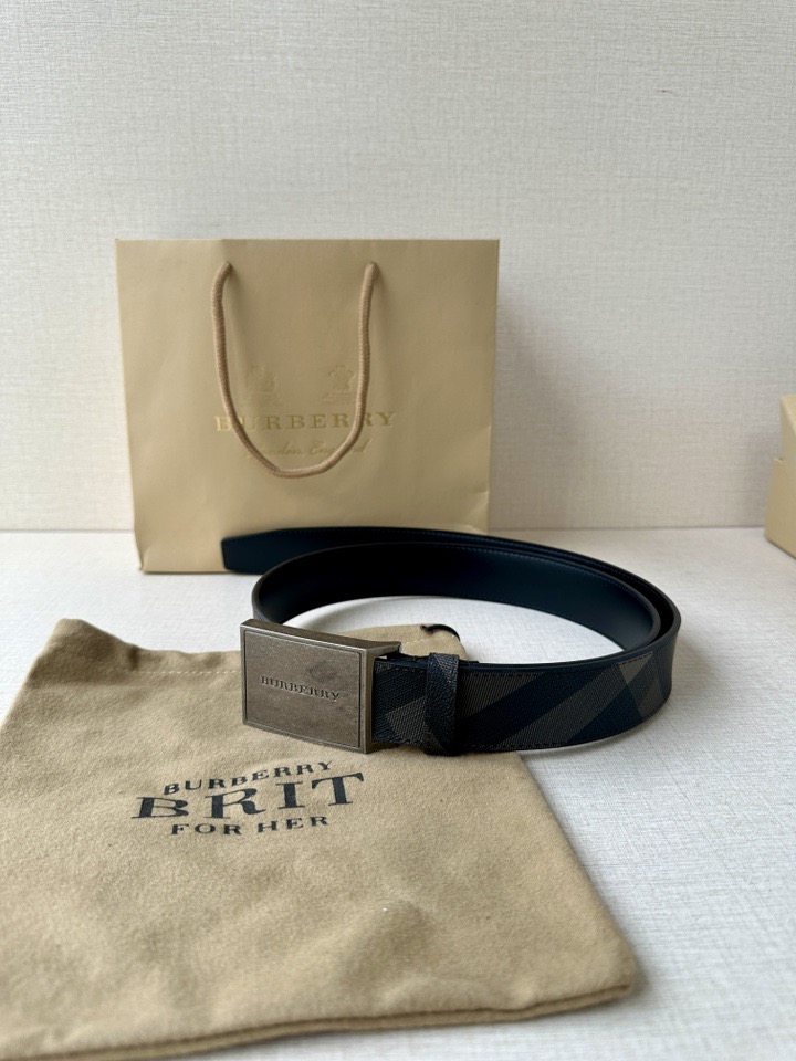 Burberry belt