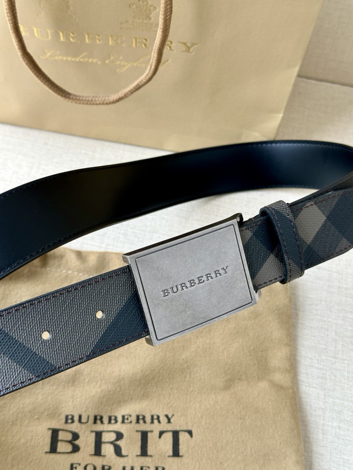 Burberry belt
