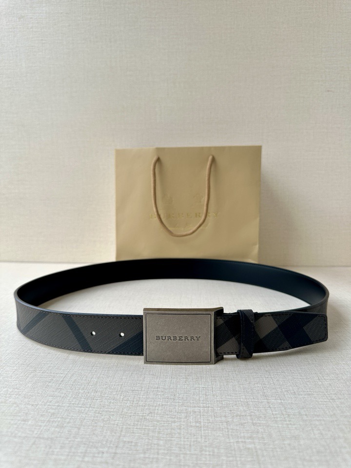 Burberry belt