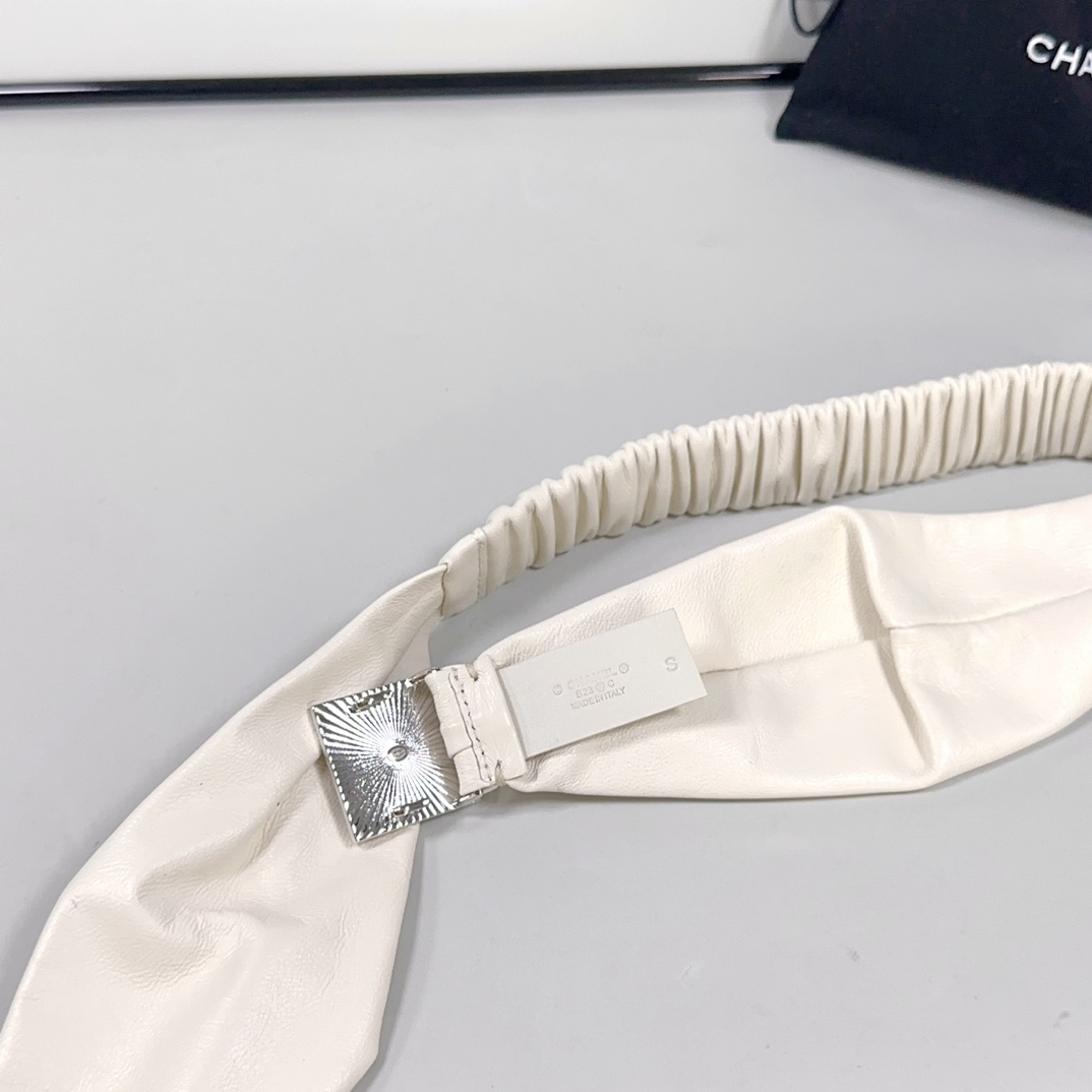 Chanel belt