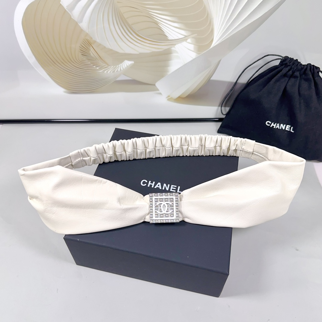 Chanel belt