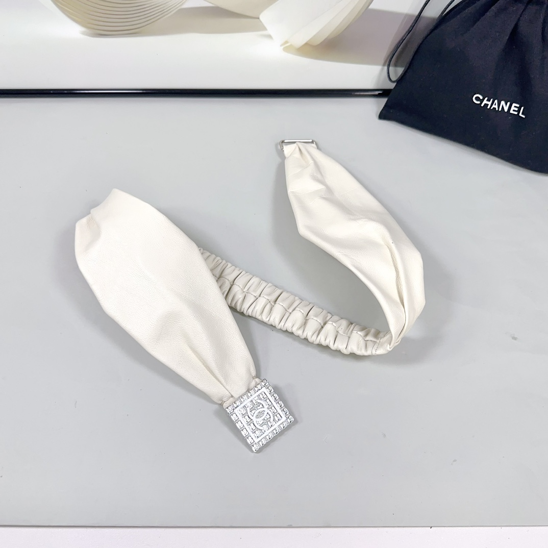 Chanel belt