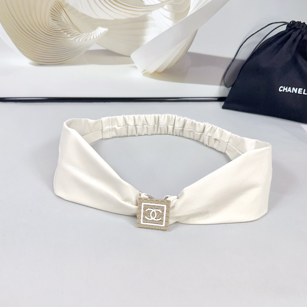 Chanel belt