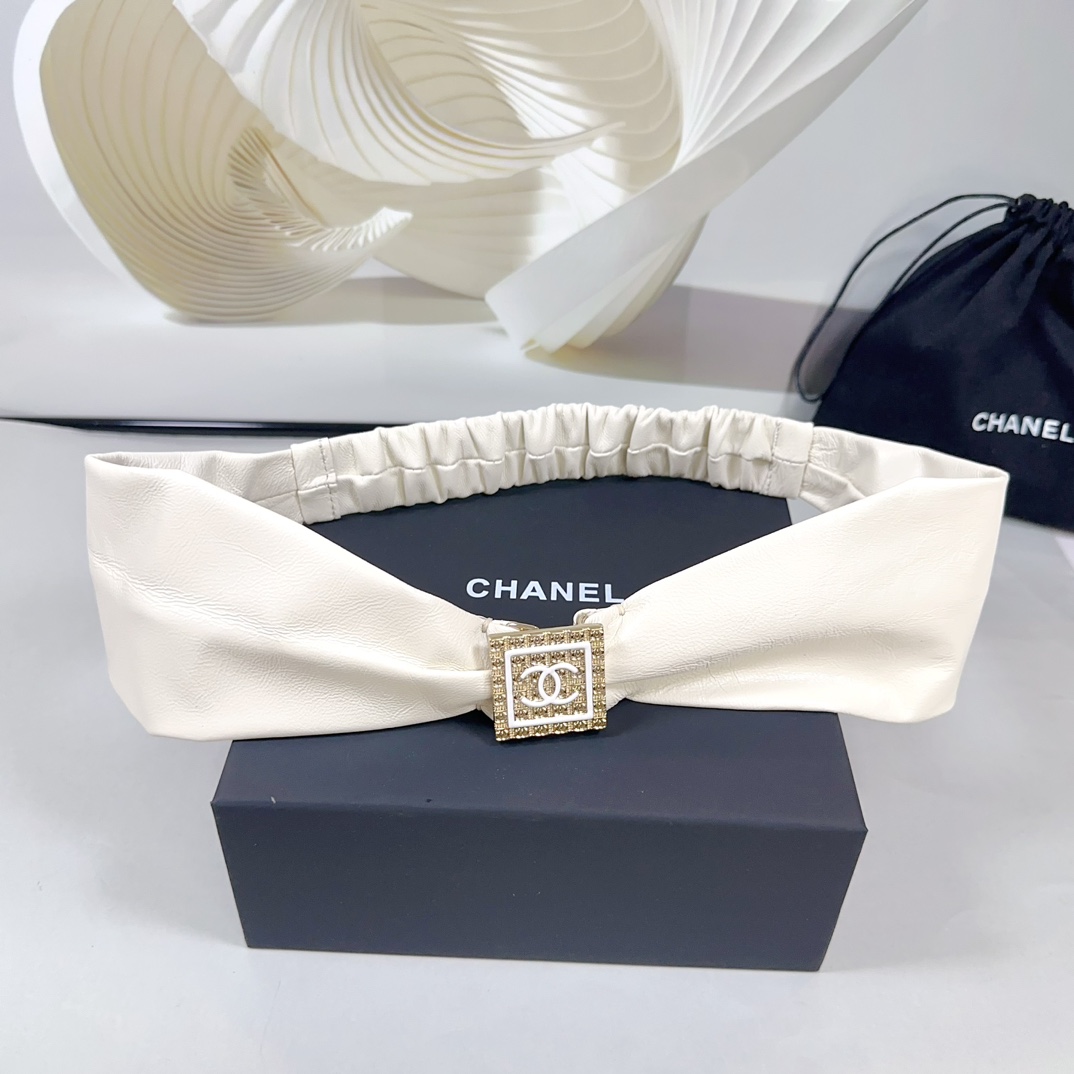 Chanel belt
