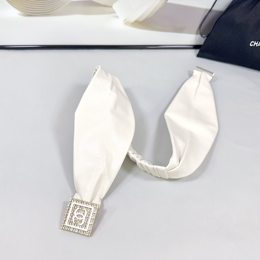 Chanel belt