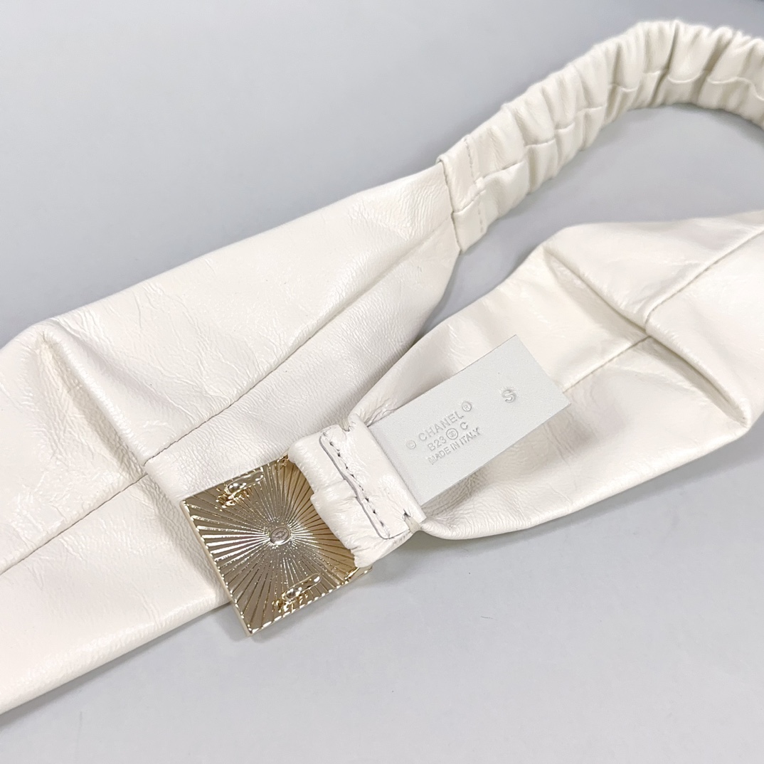 Chanel belt