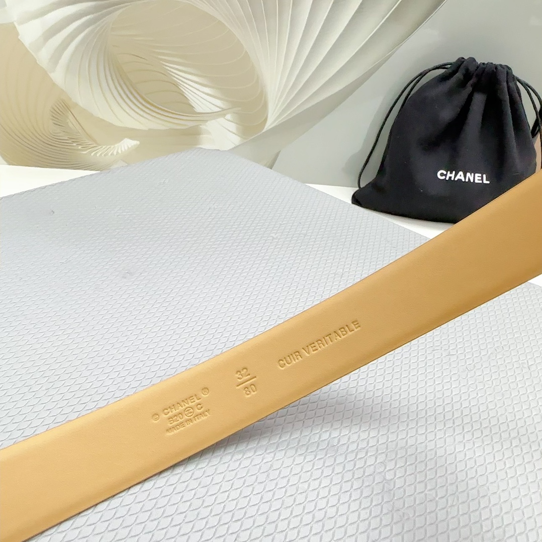 Chanel belt