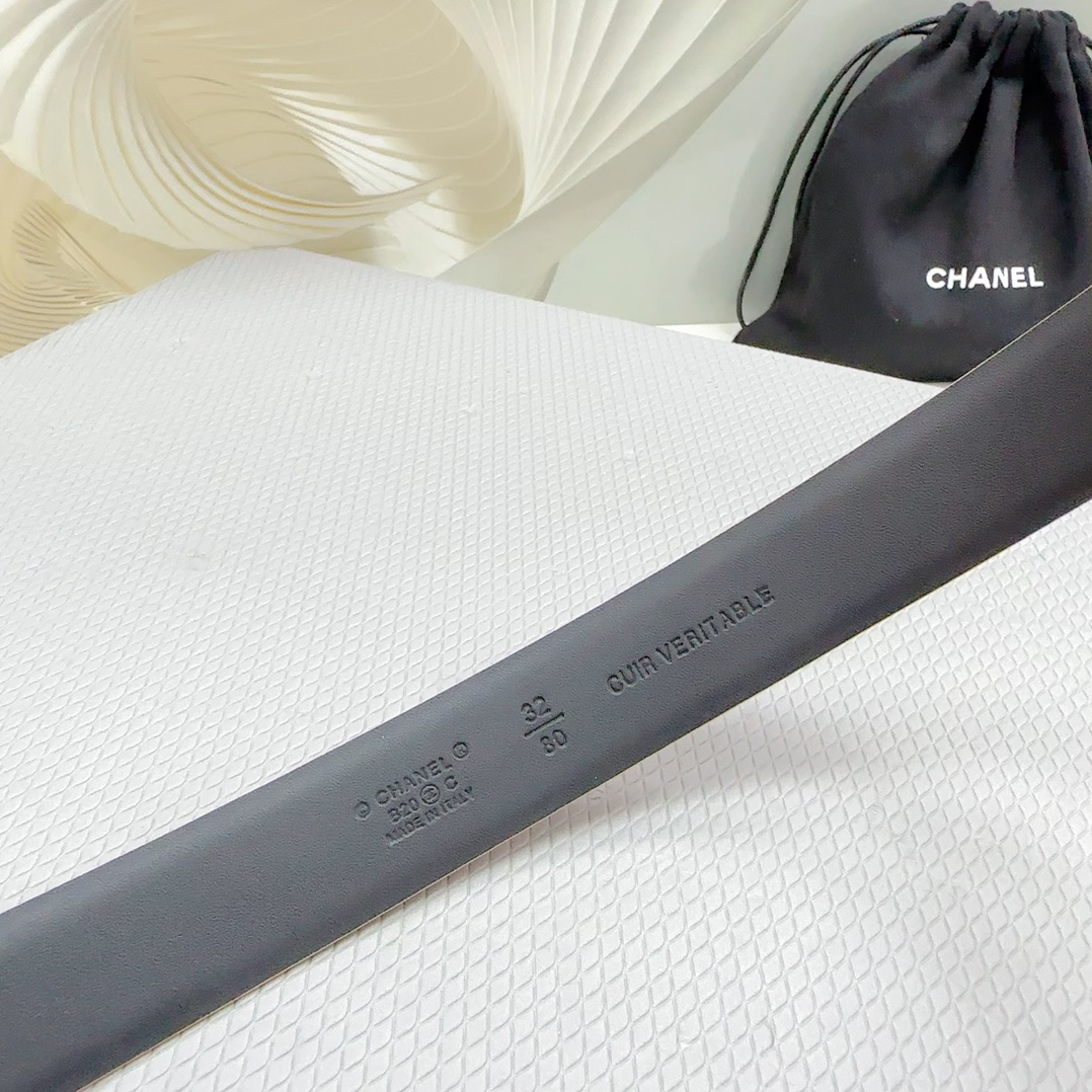 Chanel belt