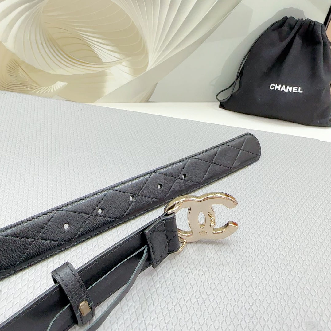 Chanel belt