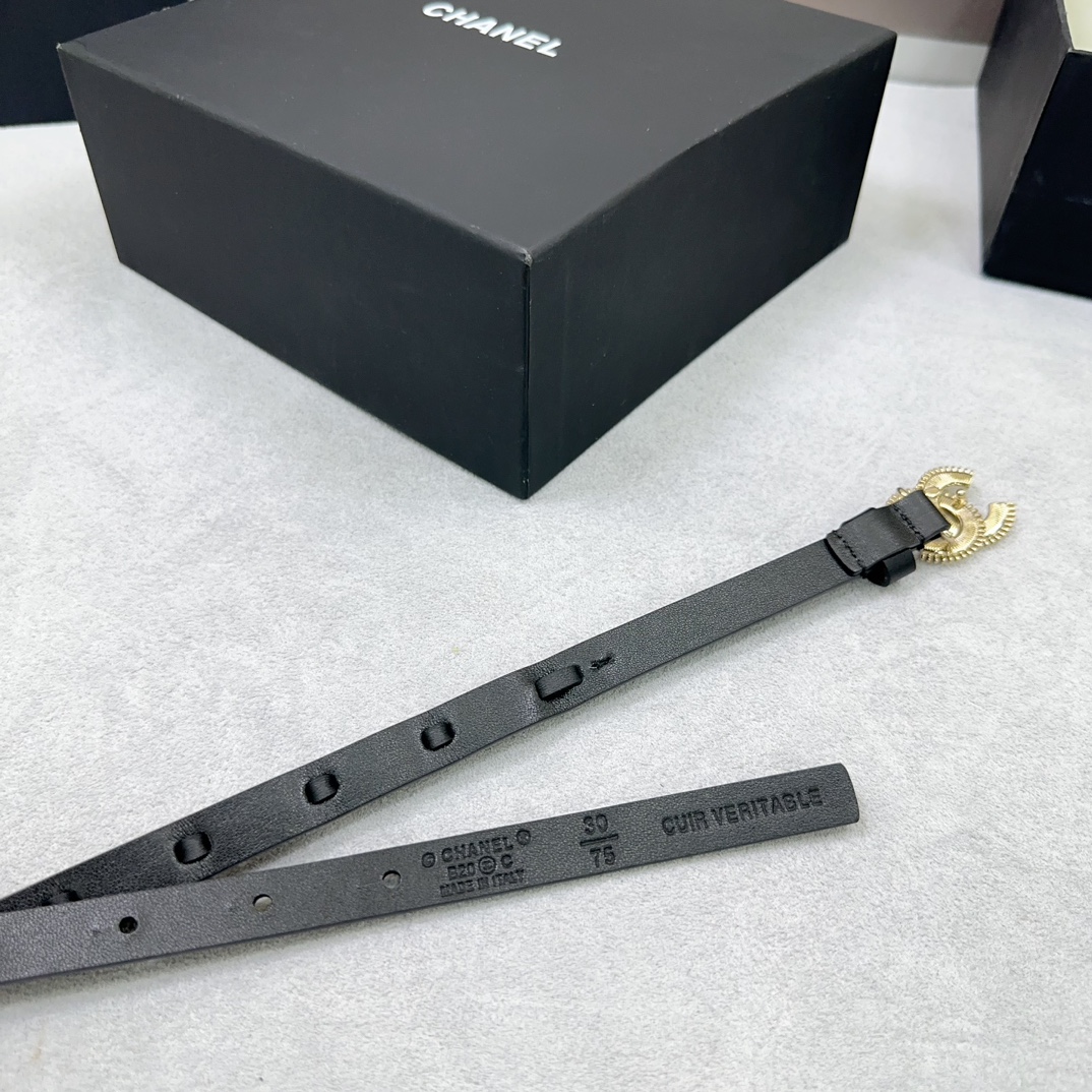 Chanel belt