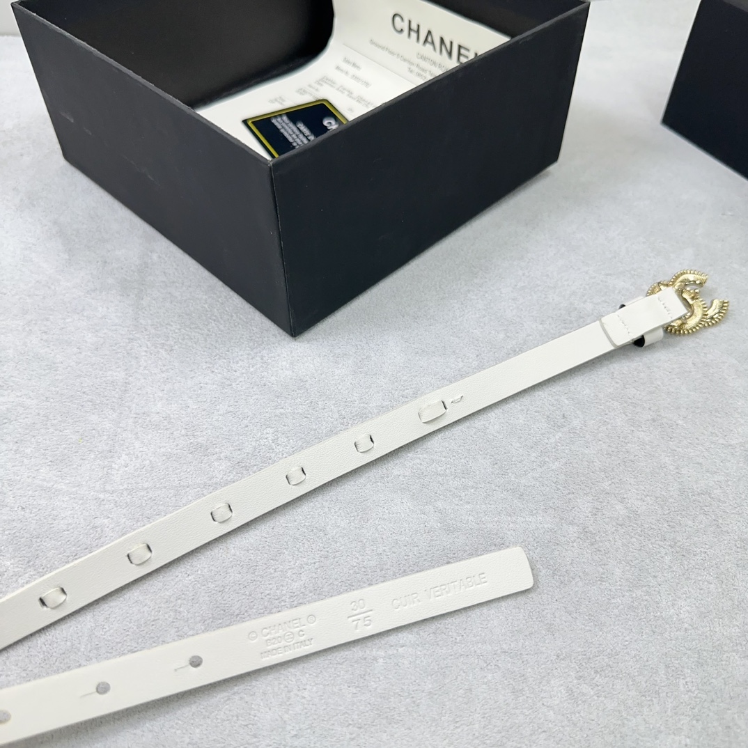 Chanel belt