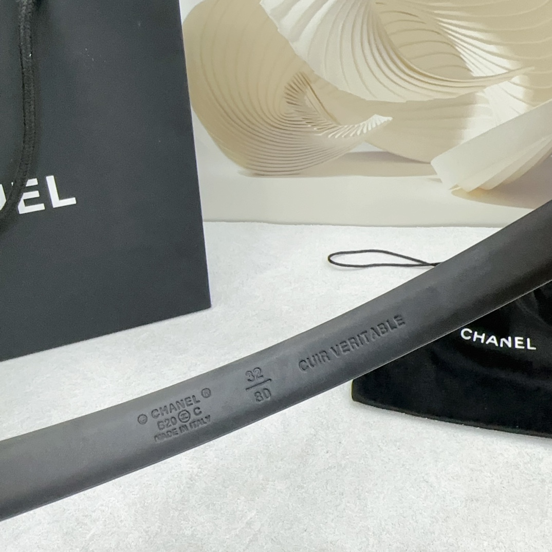 Chanel belt
