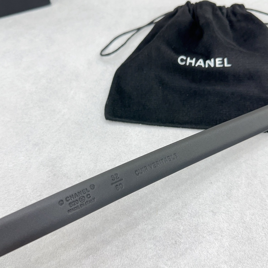 Chanel belt