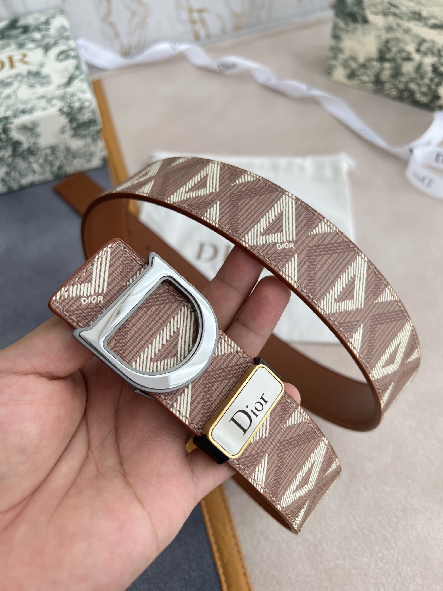 Dior belt